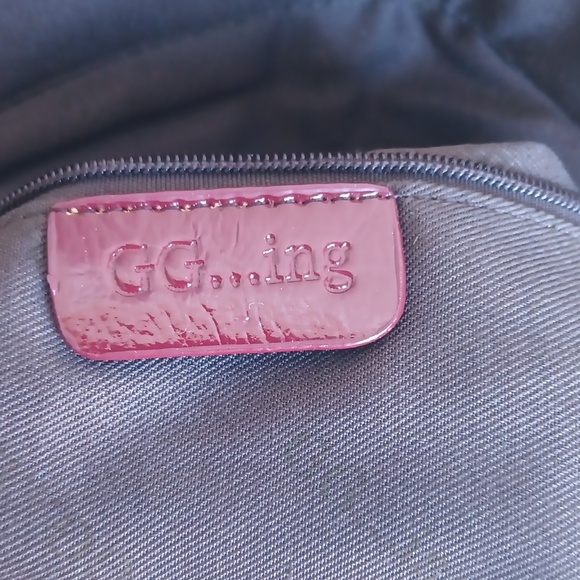 Handbag - Picture 3 of 4